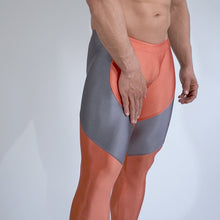 Load and play video in Gallery viewer, IRONRUSH TIGHTS

